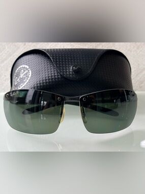 Mens Ray-Ban black carbon fibre Polarized Sunglasses with case 8306 082/9A 6401